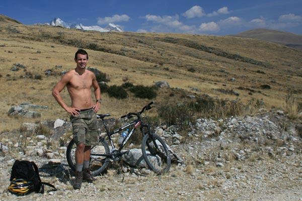 Ben mountain biking in Huaraz