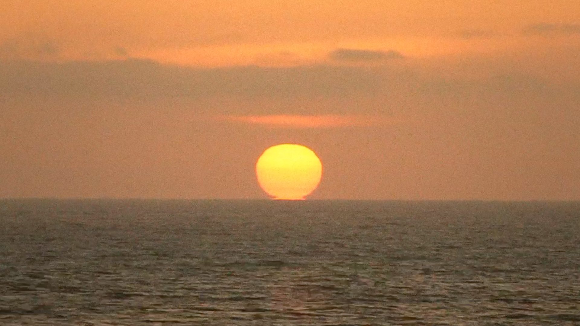 Western Skyline Surfing Road Trip Video Cover