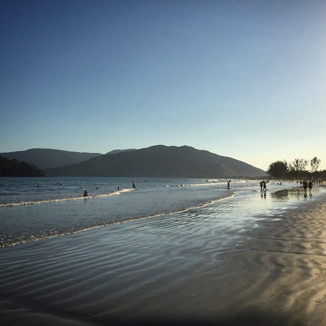 Another scorcher meant we had to wait until 6pm to go to the beach! Worth it though!