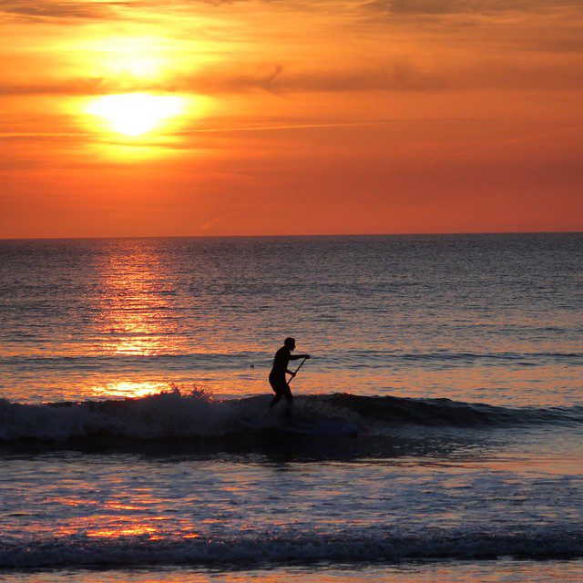 Nature at its best. #woolacombe #devon #standuppaddle #surfing. Photo by: @essexrambler