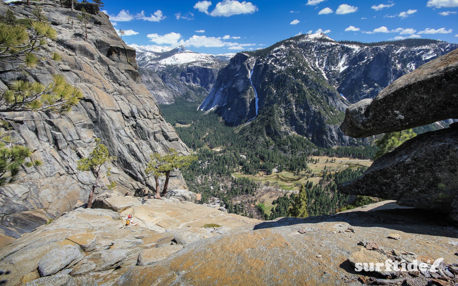 The view on a sunny day in spring across the valley from Yosemite Point in Yosemite National Park, USA